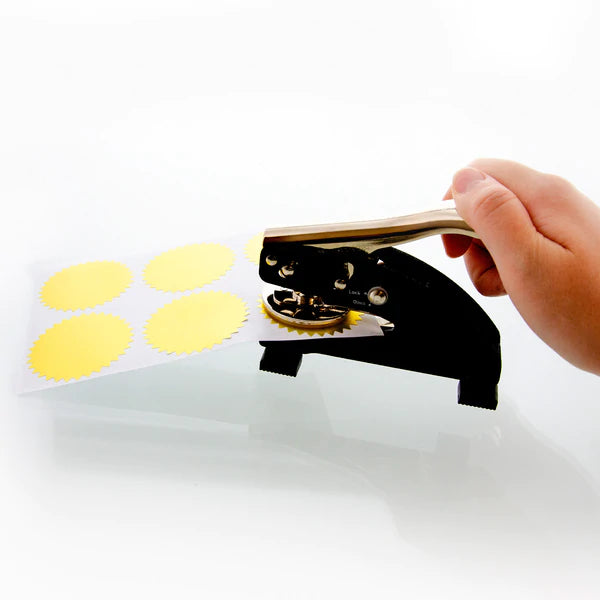 BAZIC 2" Gold Foil Notary/Certificate Seal Label (42/Pack) Sold in 24 Units