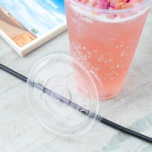 Karat 104.5mm PET Plastic Flat Lids - 600 ct