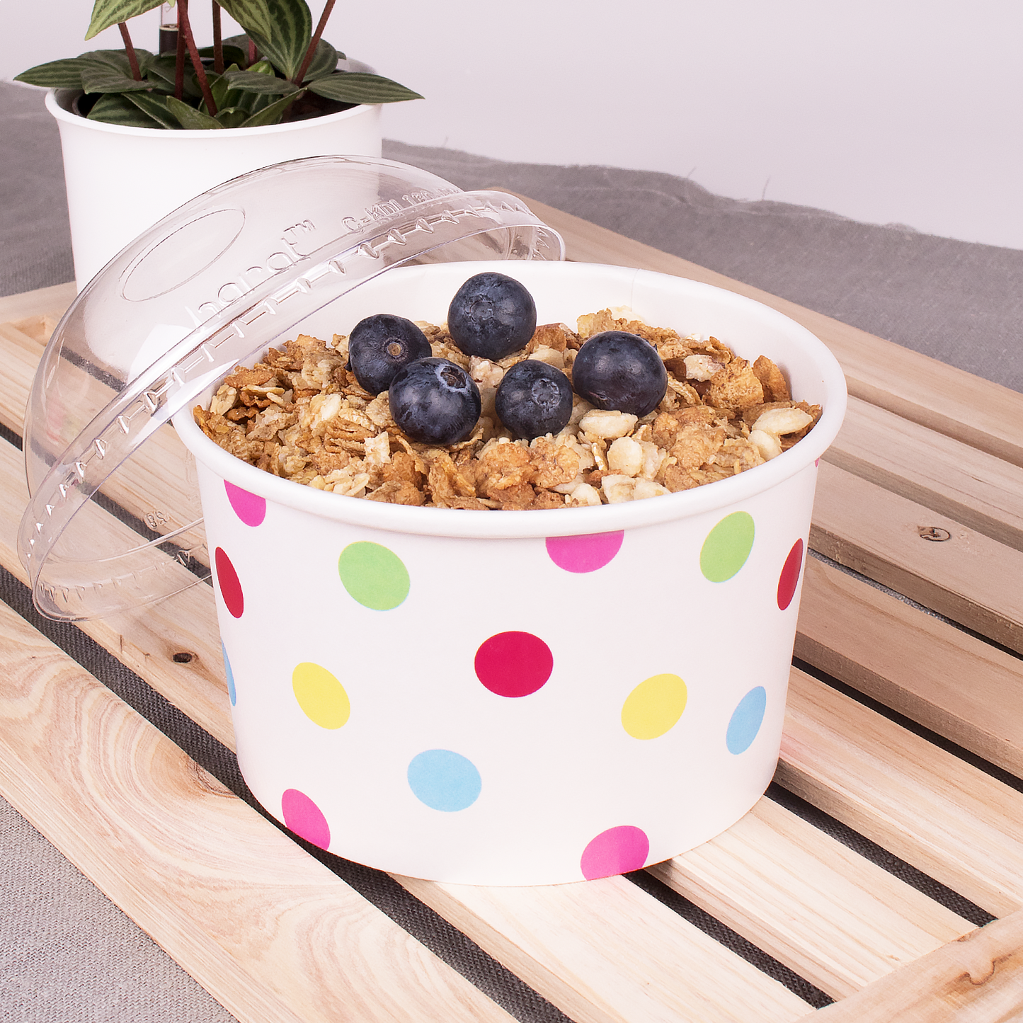 Karat 20oz Paper Food Containers - Dots (127mm) - 600 ct, C-KDP20 (Dots)