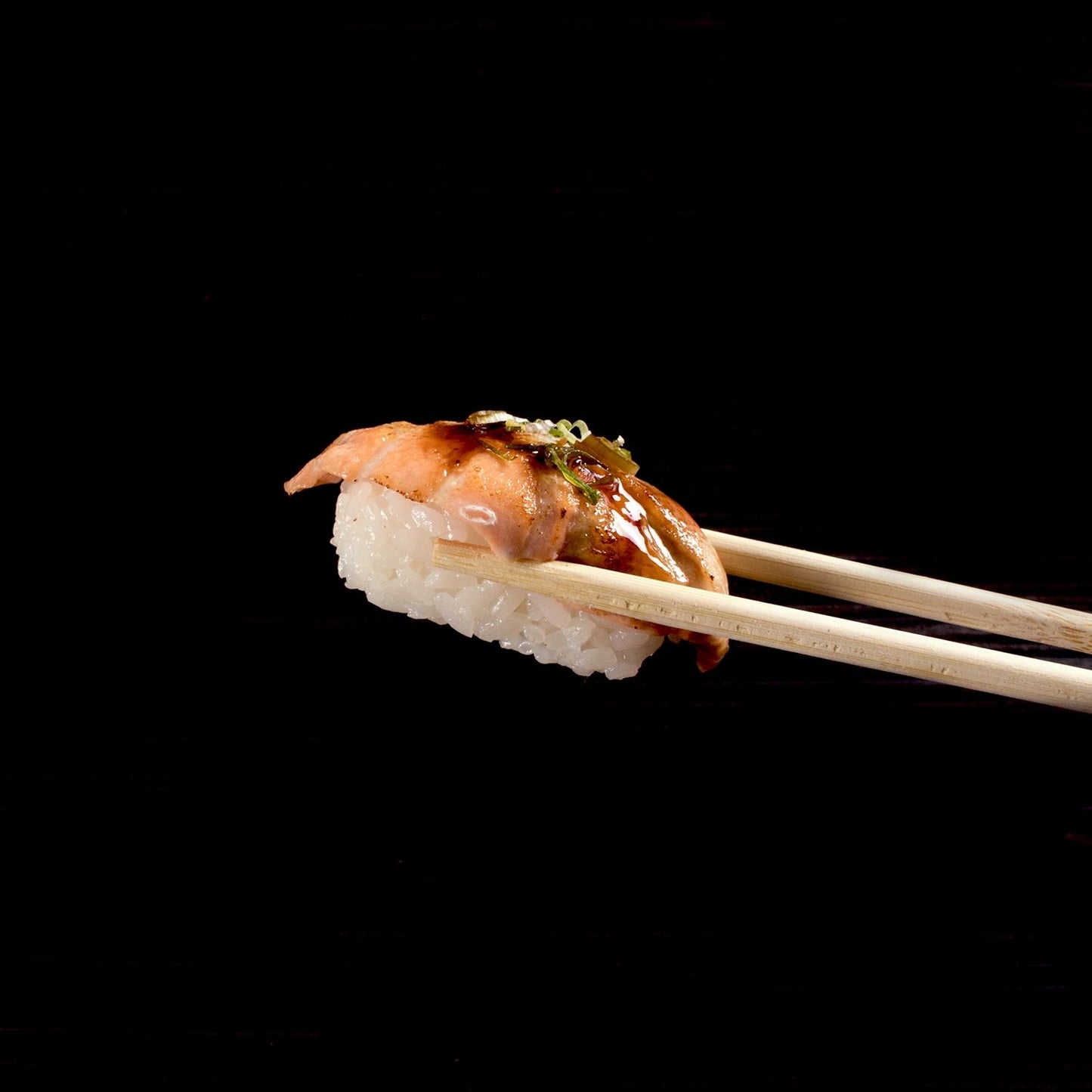Karat 9” Paper Wrapped Bamboo Chopsticks - Dynasty