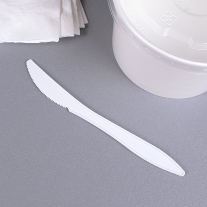 Karat PP Plastic Medium Weight Knives - White - 1,000 ct